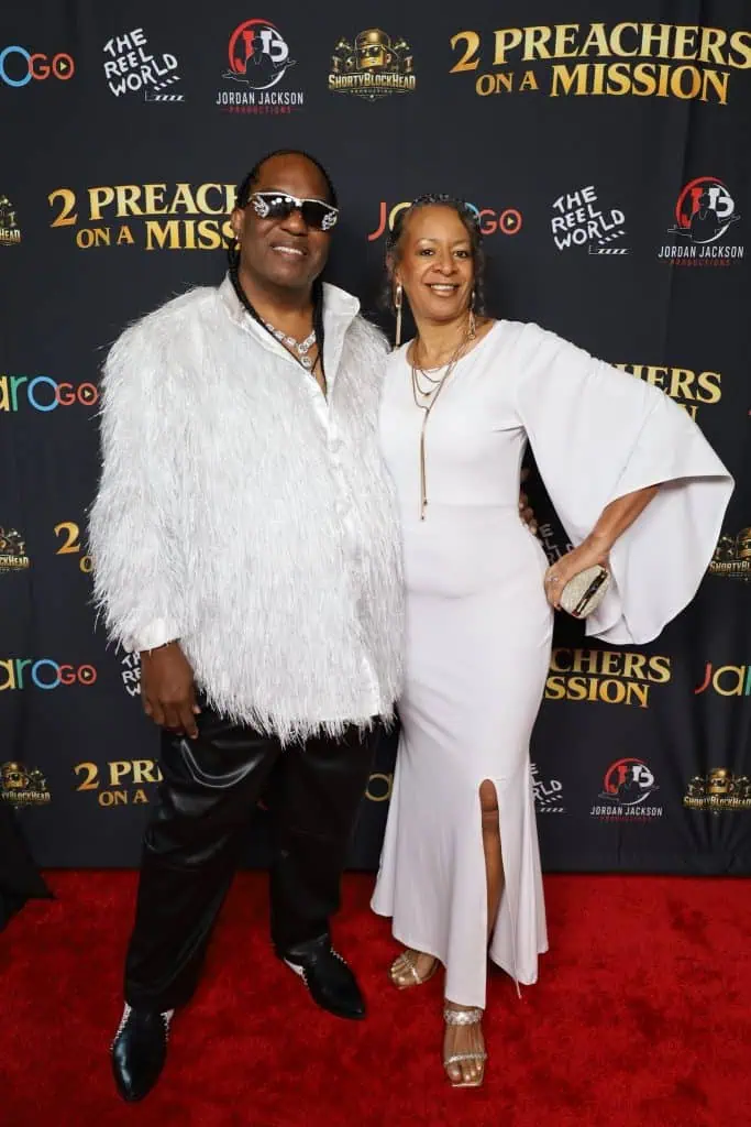 '2 Preachers On A Mission' Premiere Gets Eye-opening Welcome 11 2 Preachers atl premiere red carpet guests IMG 6640 X4